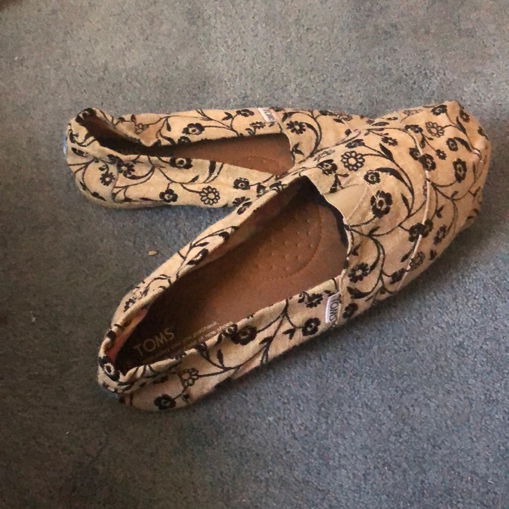 Toms Women’s Size 12
